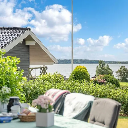 度假居 Rathi - 250m From The Sea By Interhome